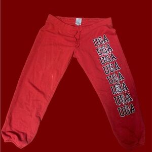 UGA very low rise red sweat pants
Short girl friendly
Size MEDIUM